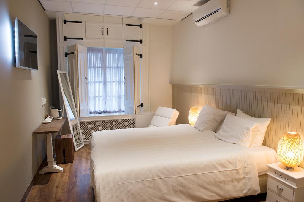 Hotel Jo Van Den Bosch 스헤르토헨보스 객실 사진